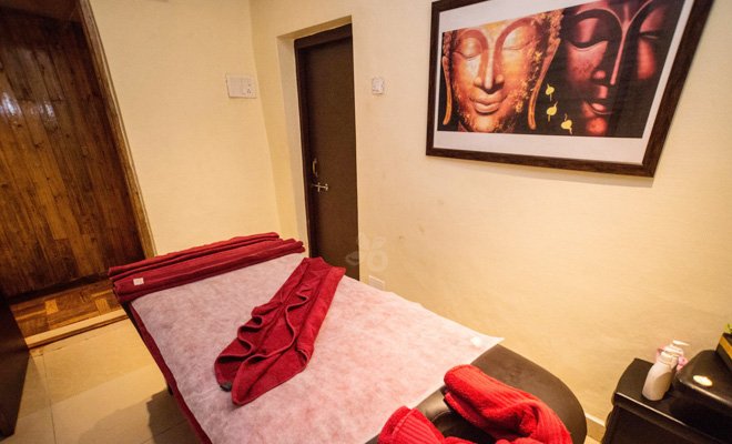 Eternia Spa Couple Massage Suite